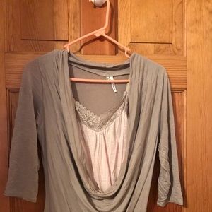 Maurices Studio Y size small shirt